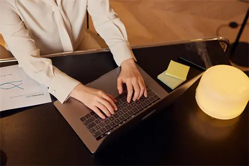 什么电脑敲代码好